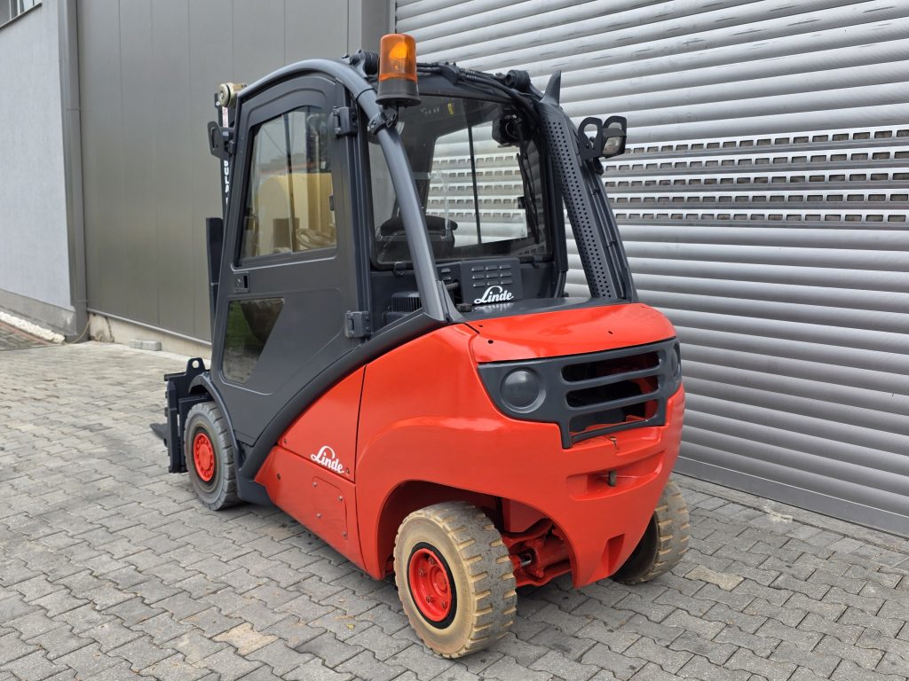 LINDE 2.5 TON – 526